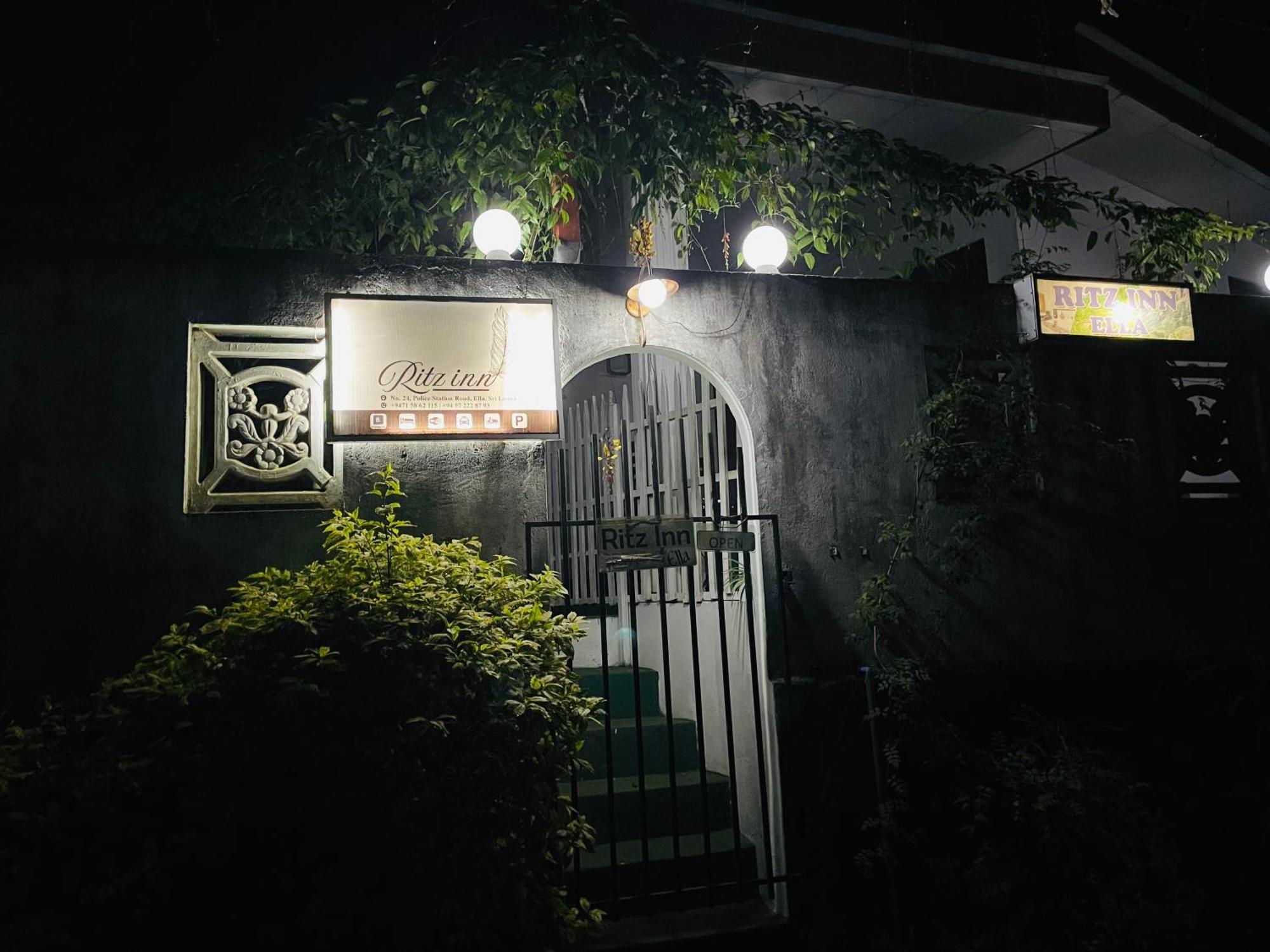Ritz Inn エッラ エクステリア 写真